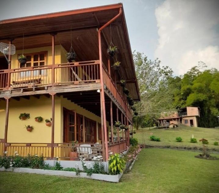 Filandia - Finca Rural La Guadalupana Hotel Екстериор снимка